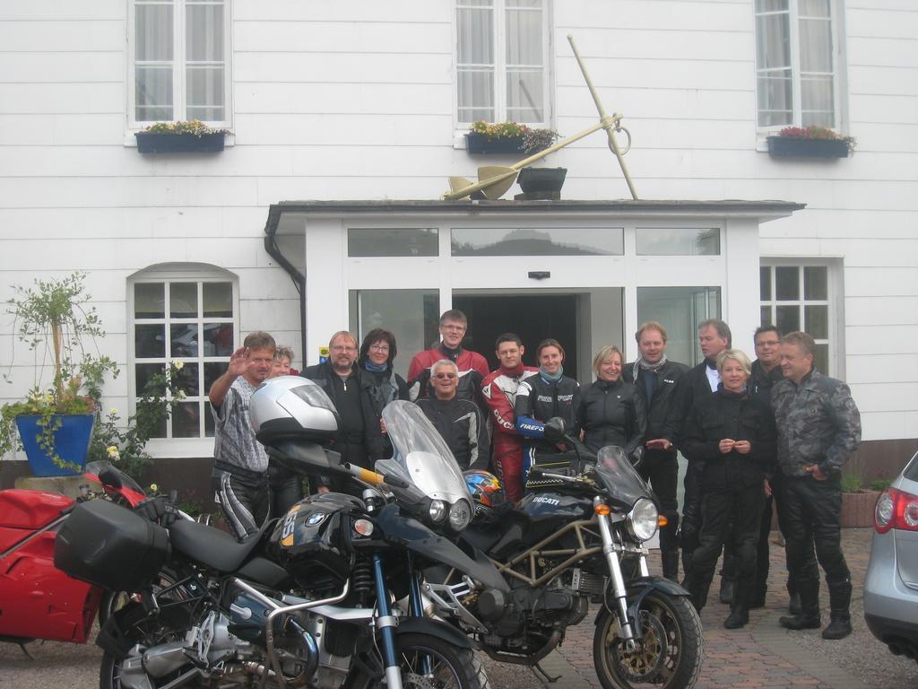 Hotel Goldener Anker Bodenwerder Buitenkant foto